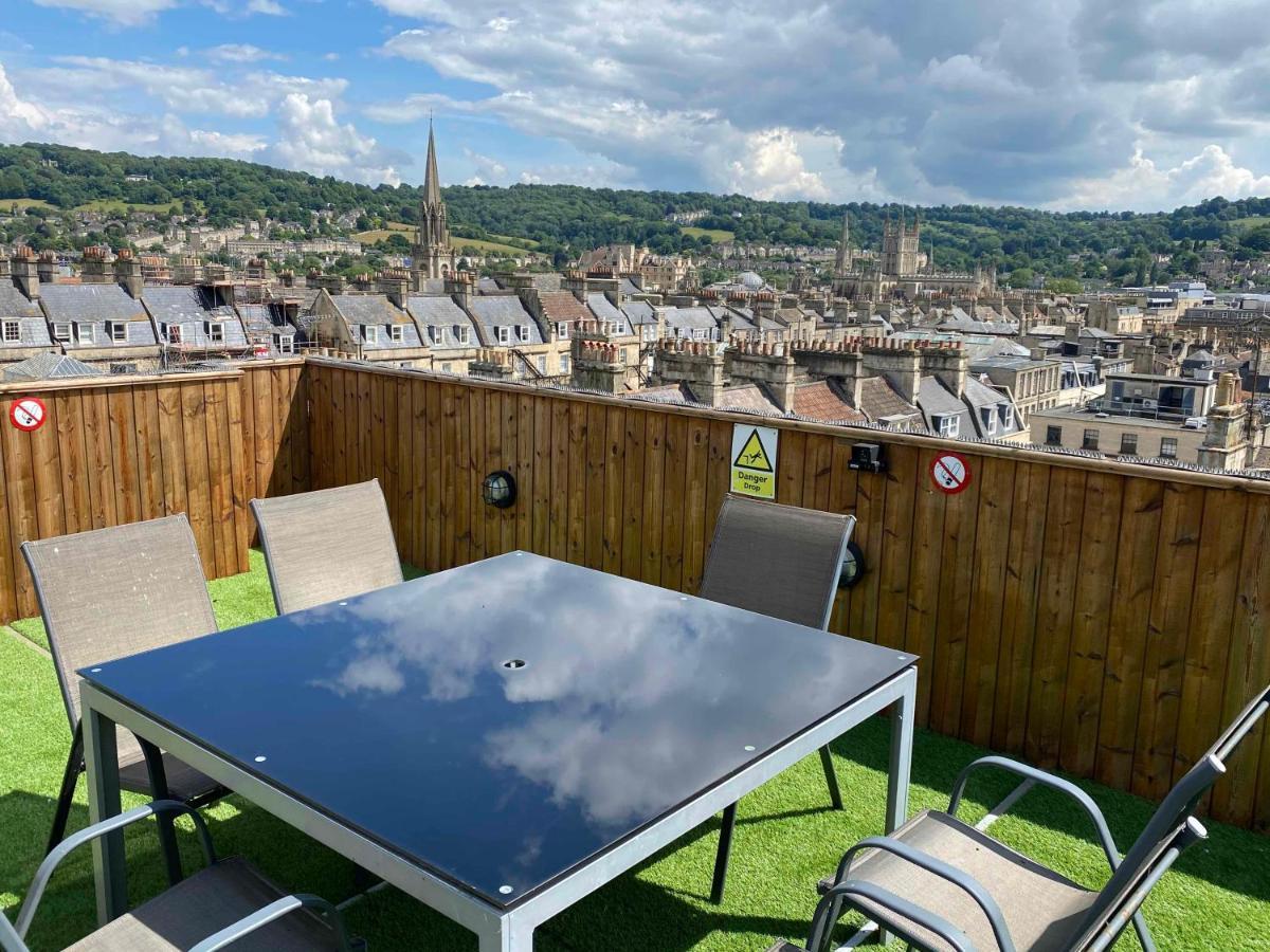 Bath Roof Terrace Apartment, City Centre, Sleeps Up To 8 Exterior foto