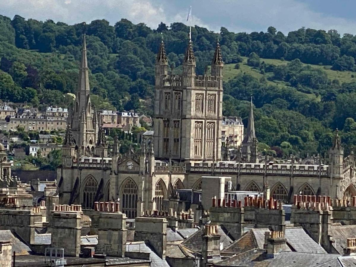 Bath Roof Terrace Apartment, City Centre, Sleeps Up To 8 Exterior foto