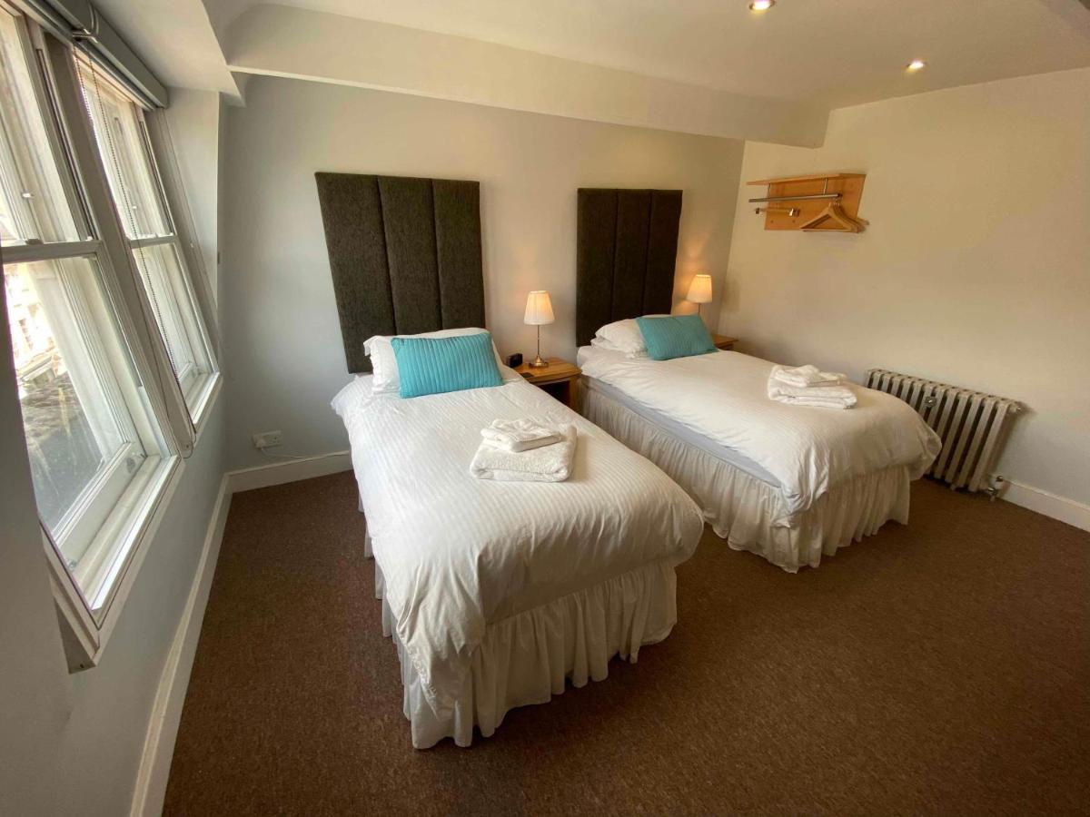 Bath Roof Terrace Apartment, City Centre, Sleeps Up To 8 Exterior foto