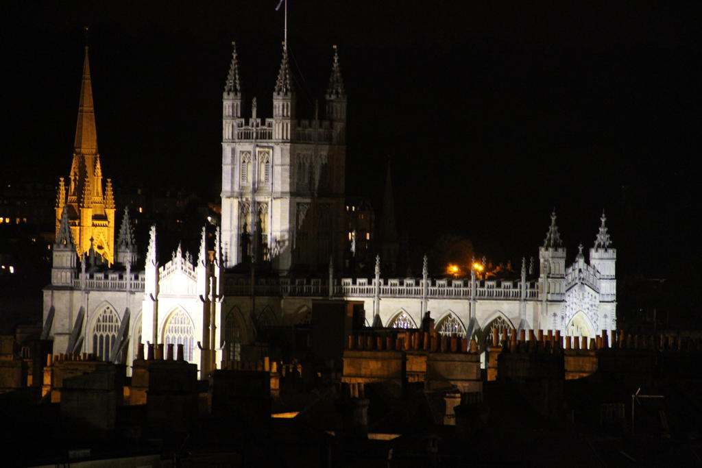 Bath Roof Terrace Apartment, City Centre, Sleeps Up To 8 Exterior foto